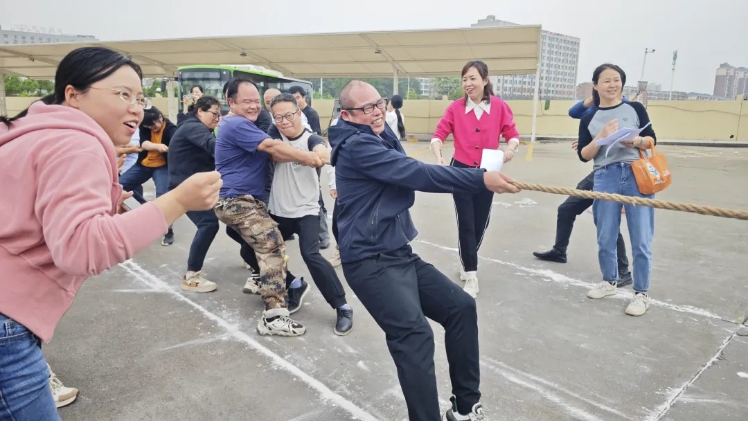 新余公司：開展慶“五一”國際勞動節文體活動